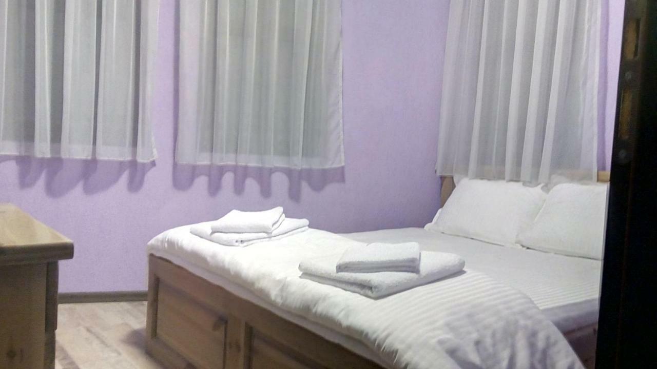 Guesthouse White Margarit Melnik  Exterior photo