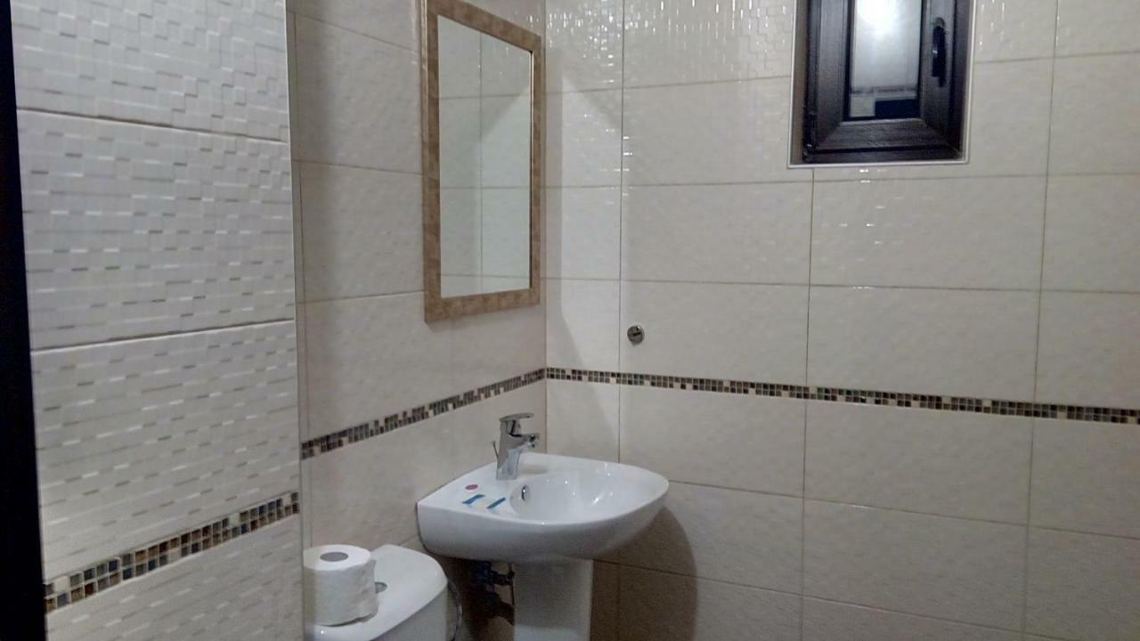 Guesthouse White Margarit Melnik  Exterior photo